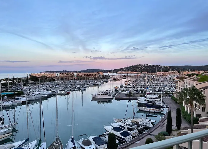 Duplex Sur Le Golfe De Saint Tropez - Panoramic View *